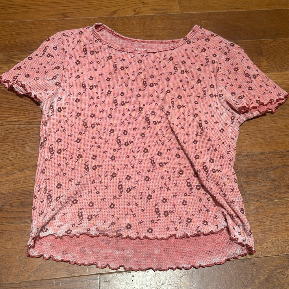 American eagle baby tee!